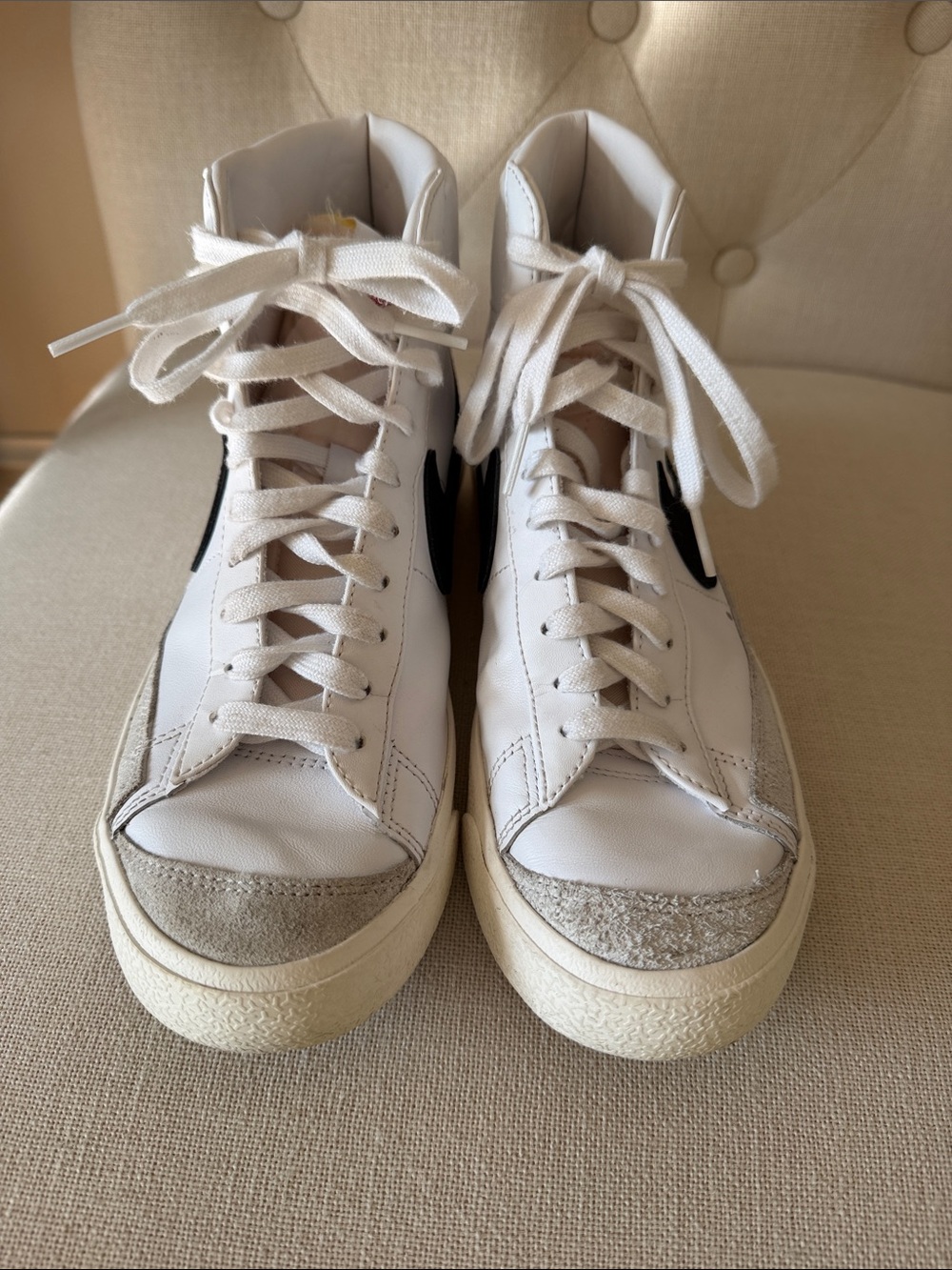 Nike White High-Top Sneakers (Blazers)with Black Swoosh size 8.5 - Picture 7 of 11